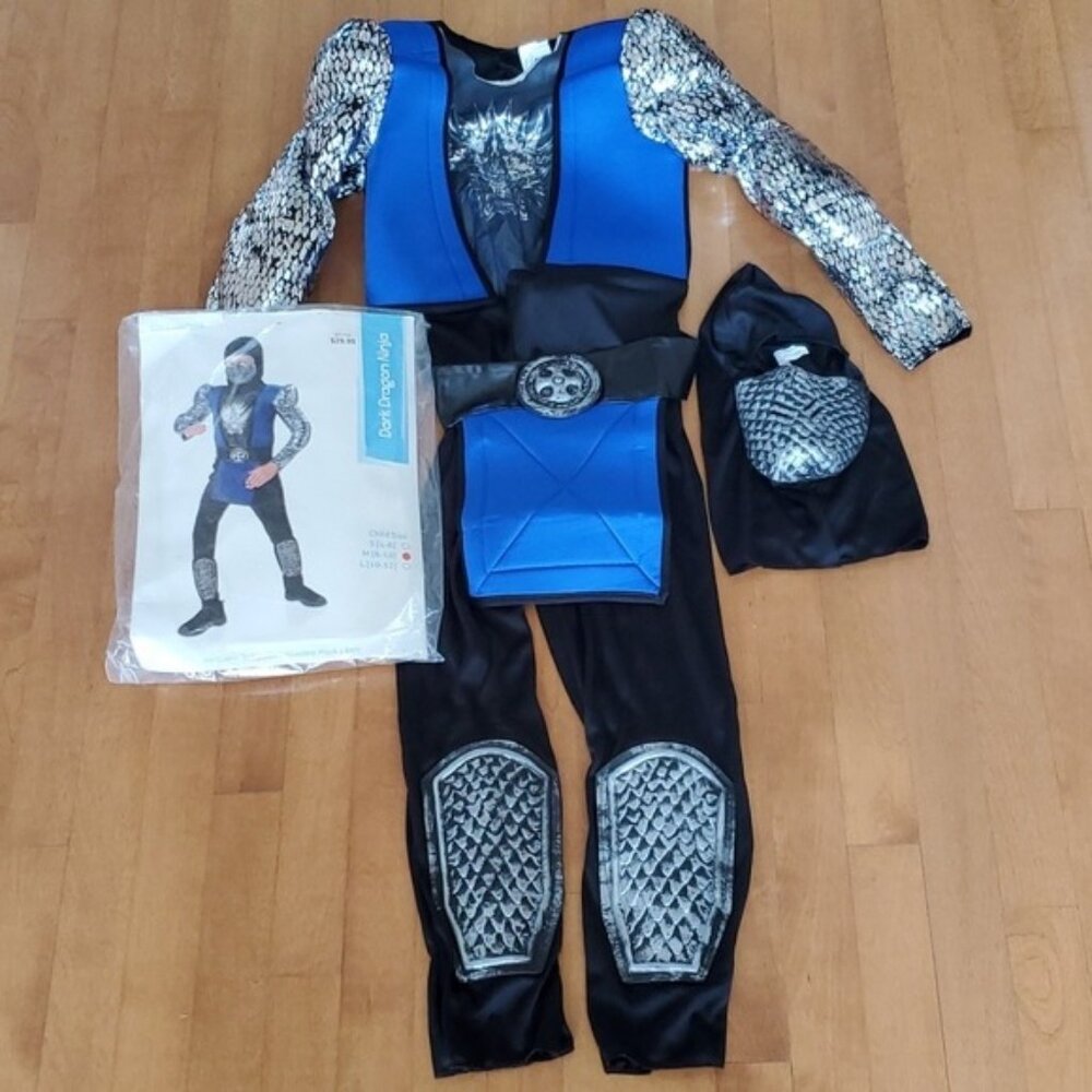Boys Blue Silver DARK DRAGON NINJA warrior Halloween Costume Size M 8/10 NWT